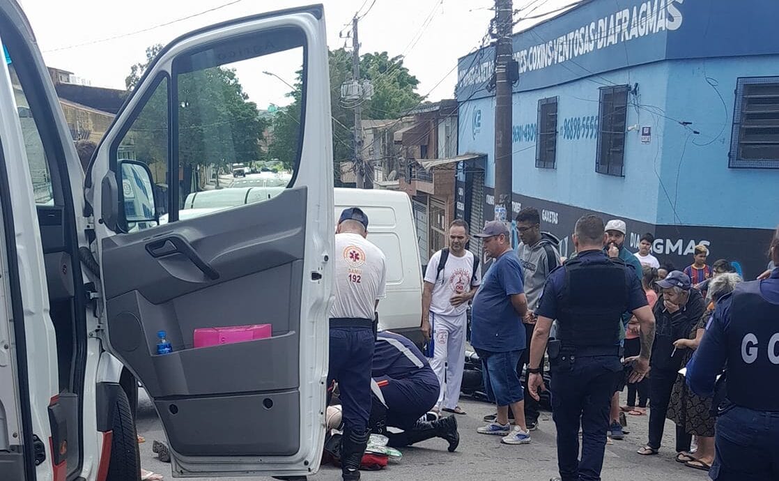 acidente de moto na rua Oscarito