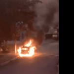 carro incendiado em Ribeirão Pires