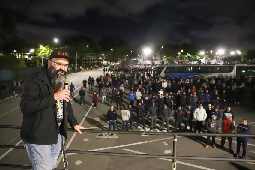 assembleia na Mercedes-Benz