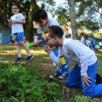 alunos brincando