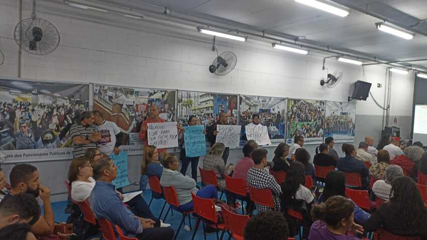 assembleia dos funcionários públicos de Diadema