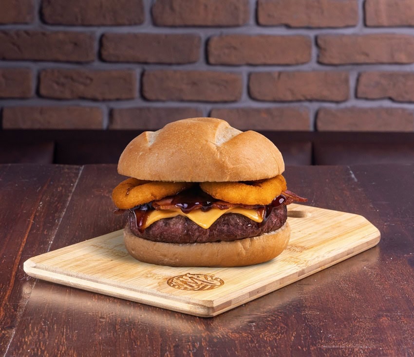 Novo hamburguer da edição limitada da rede Mania de Churrasco