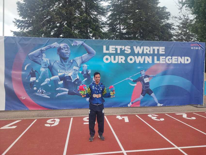 Paratleta ganha três medalhas
