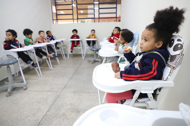 crianças em creche de Diadema