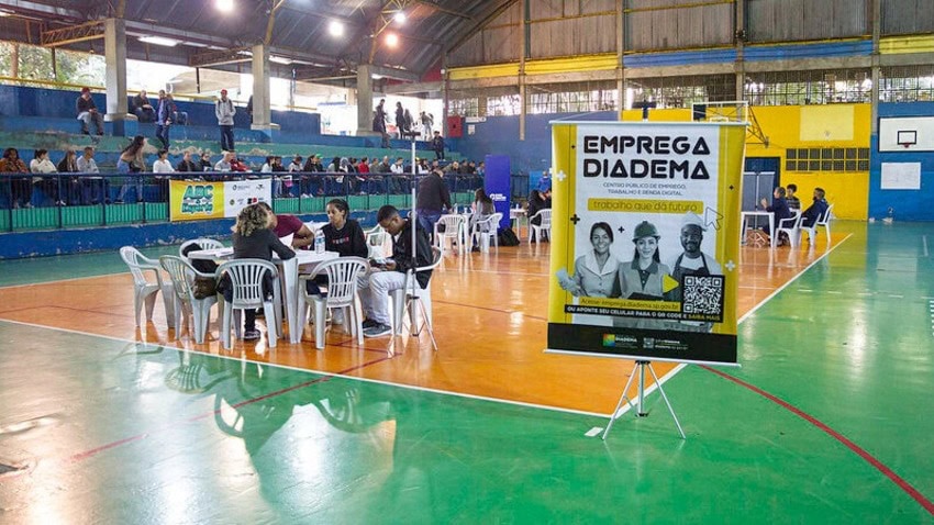 Emprega Diadema