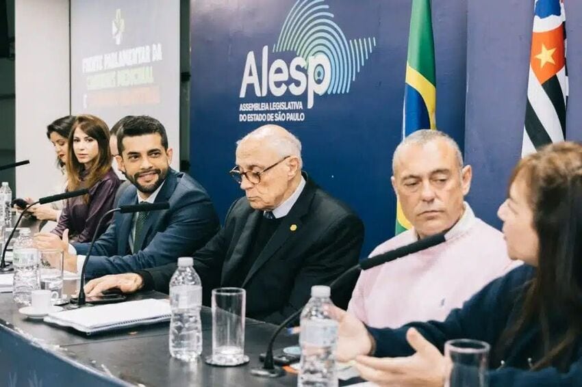 Frente Parlamentar da Cannabis Medicinal