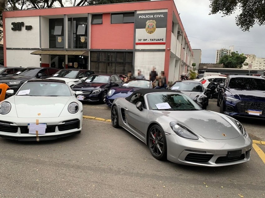 Carros de luxo