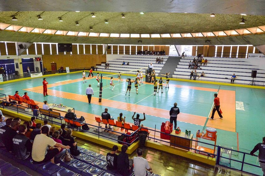 Jogo de vôlei