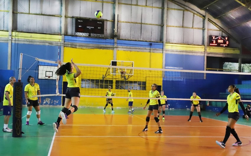 Treino de vôlei