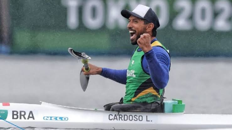 atleta - canoagem
