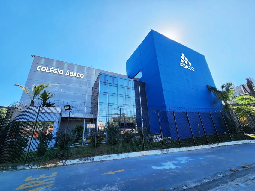 fachada do Colégio Ábaco