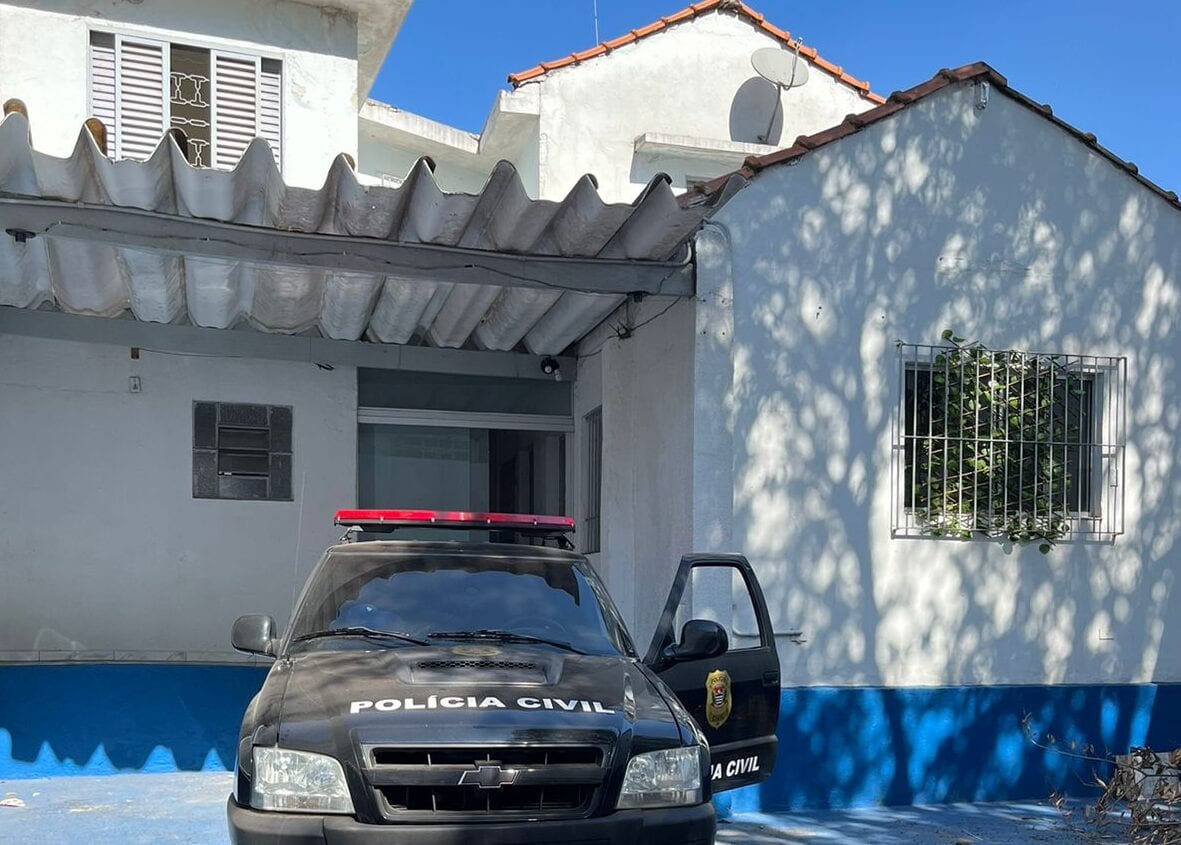 fachada de casabomba