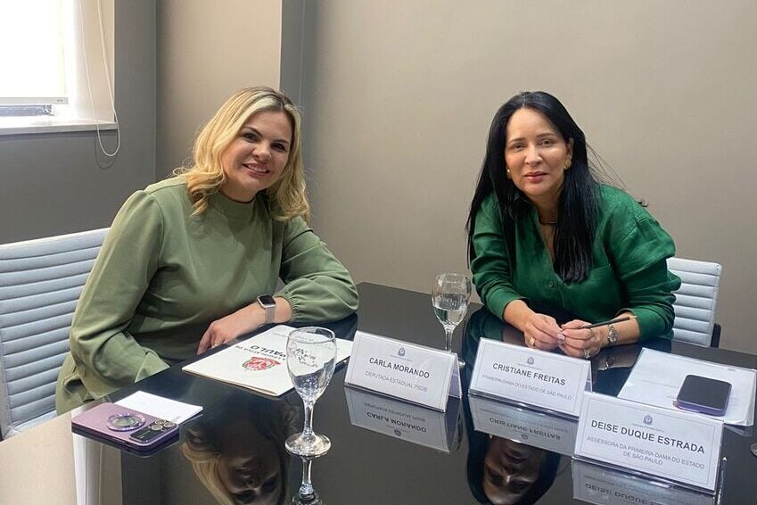 Carla Morando e Cristiane Freitas