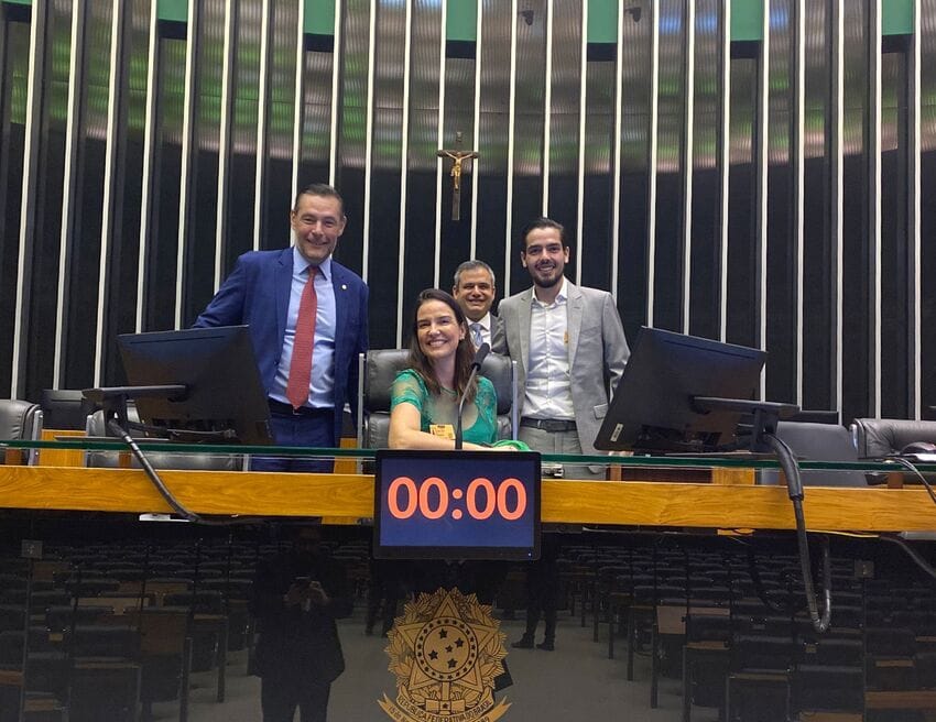 Familiares de Faustão e Deputado Marangoni