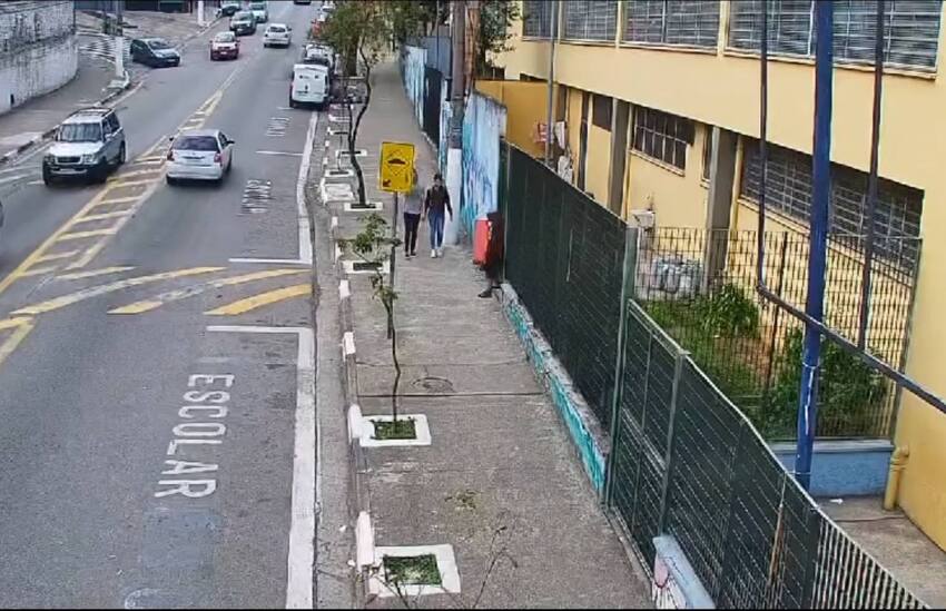 roubo em escola