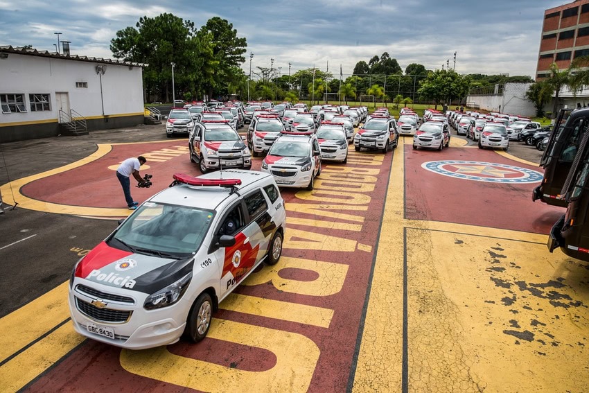 viaturas da Polícia Militar