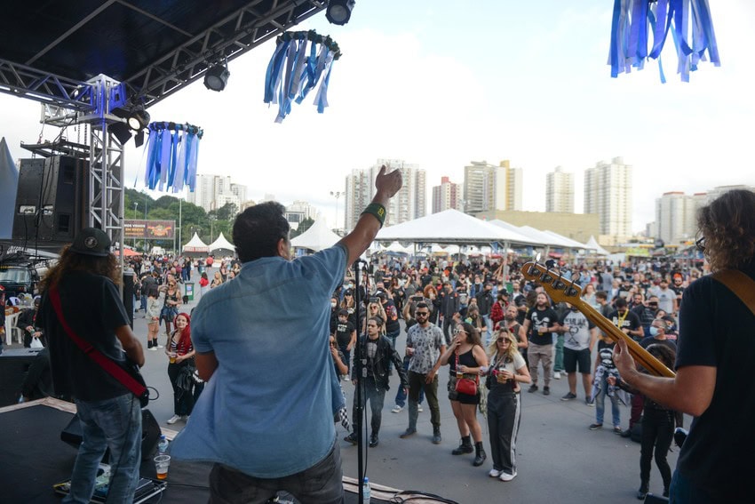 Oktoberfest agita Esplanada do Paço