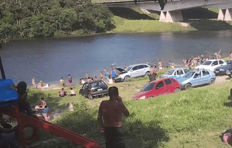margens da represa billings