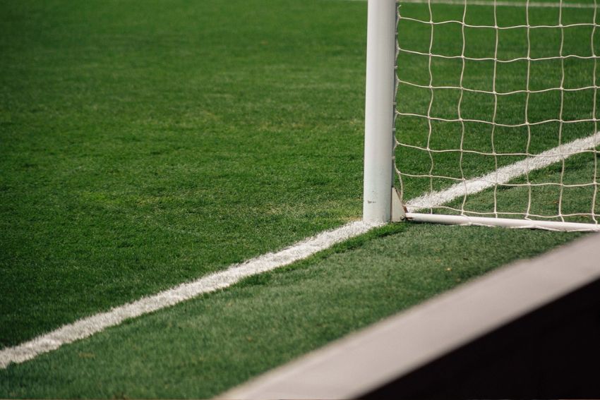 Manchester United e Chelsea se enfretam na Premier League