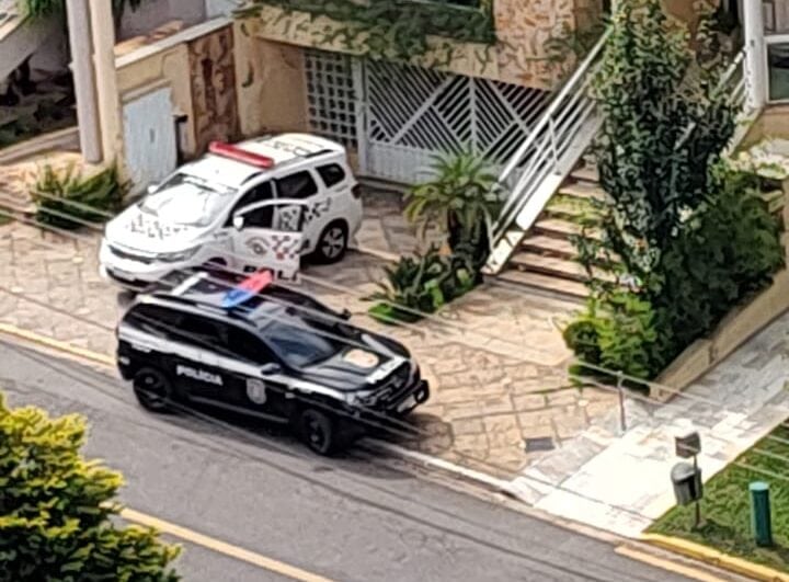 mansão na rua Braga