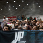 manifestantes na Alesp