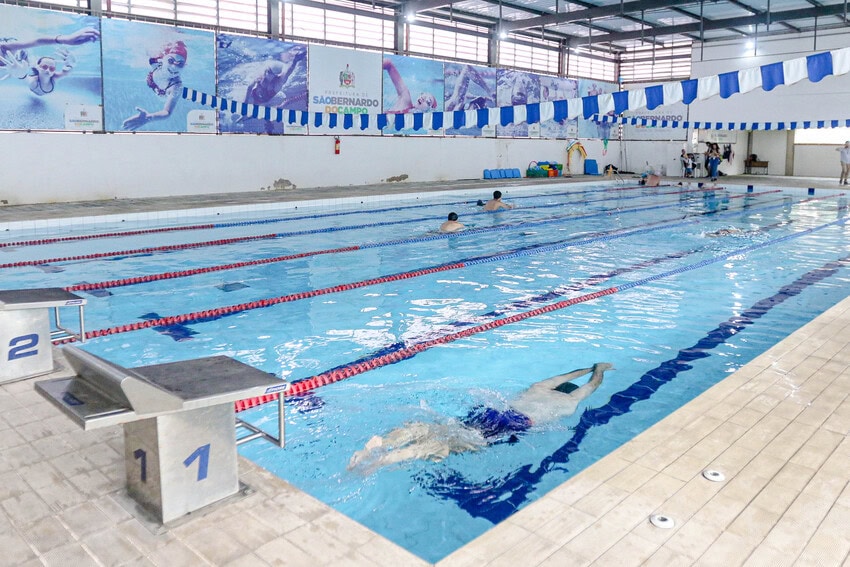 Piscina Pública CREC Paulicéia