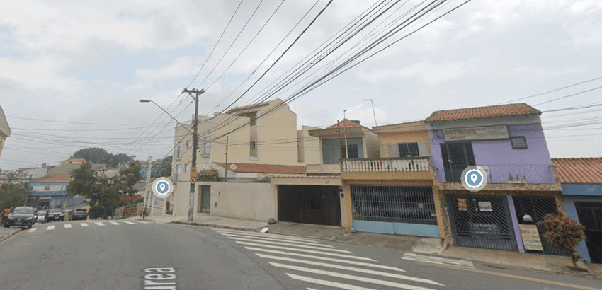 faixa de pedestre da rua Aurea