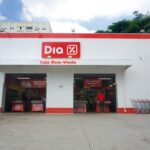 fachada do mercado Dia
