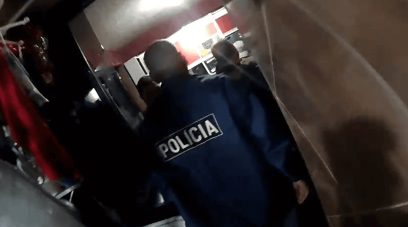 Polícia na comunidade de Heliópolis