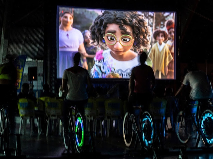 Diadema recebe cinema itinerante sustentável e inclusivo.