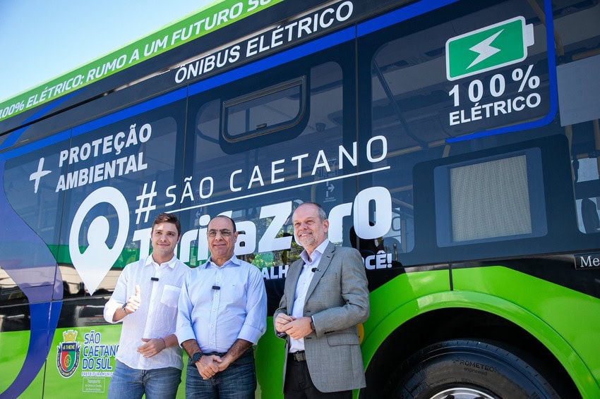 primeiro ônibus elétrico