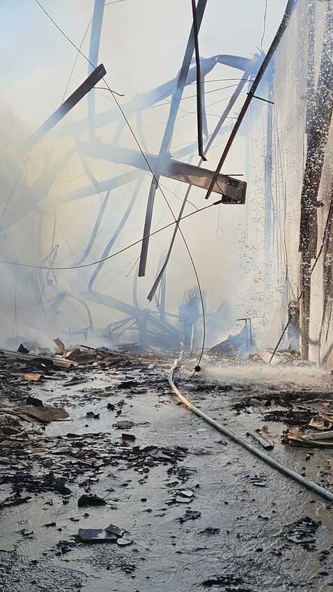 Após cerca de duas horas de atuação, o incêndio foi extinto