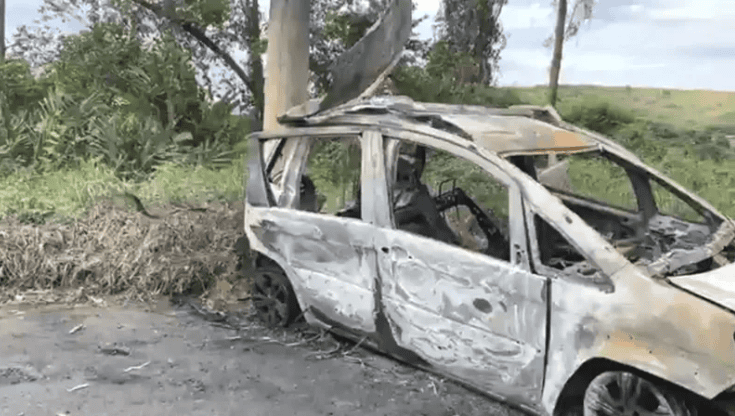 carro incendiado