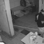 Casal invade hortifruti em Diadema e furta balança