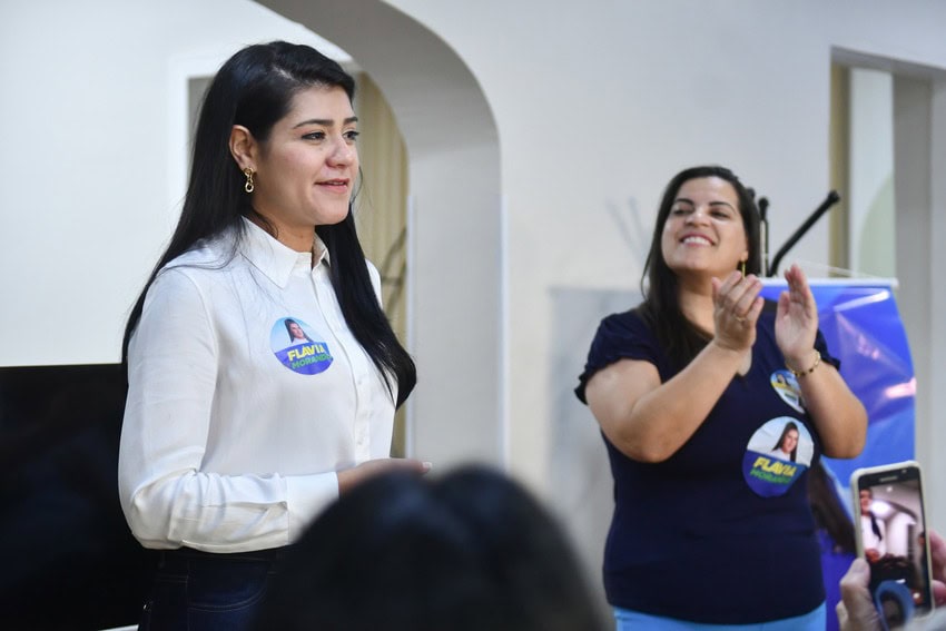 Flávia Morando