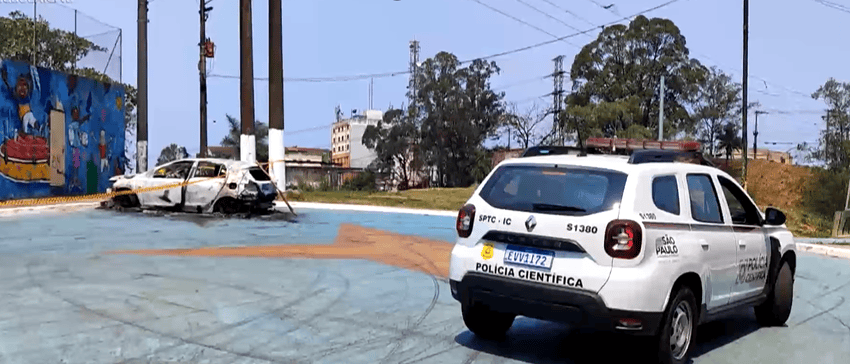 viatura da policia científica em diadema