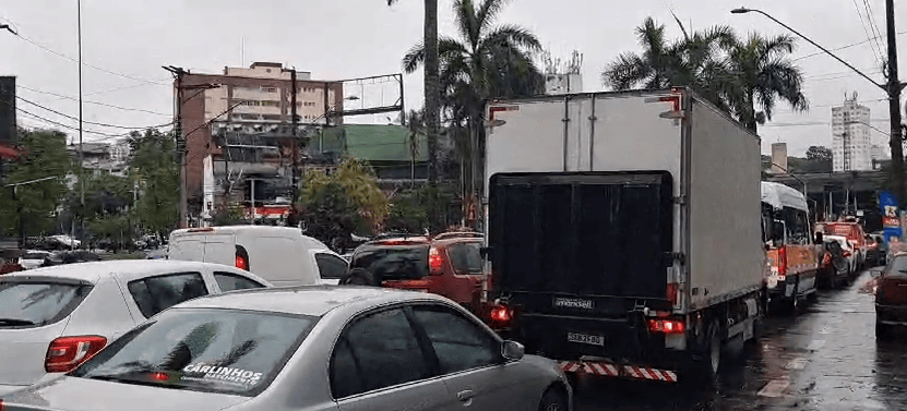 trânsito parado em são bernardo
