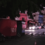 Moradores do Parque São Bernardo seguem sem energia após telhado ficar preso na fiação; bombeiros e Enel ainda não resolveram