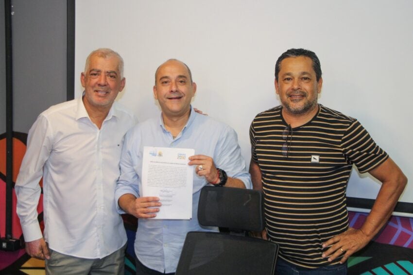 Rubens Fernandes assume interinamente Prefeitura de Ribeirão Pires