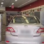 carro na farmácia