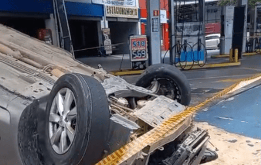 Motorista perde controle do carro e atinge posto de gasolina em Mauá  