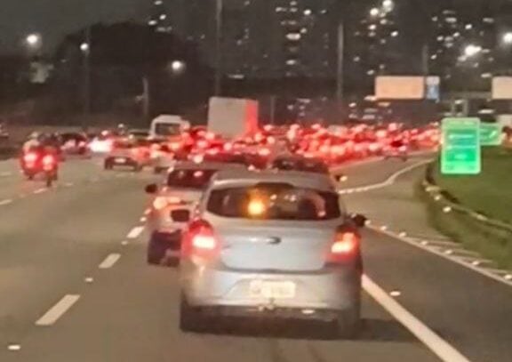 lentidão de carros
