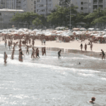 PRAIA - GUARUJÁ
