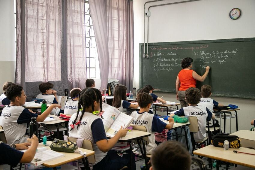alunos em sala de aula em São Caetano