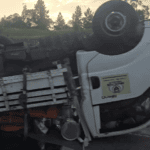 Caminhão e carro capotam em acidente no trecho sul do Rodoanel em São Bernardo