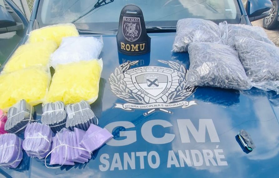 GCM de Santo André prende homem com 13,5 mil invólucros de drogas