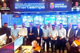 Ricardo Nunes e Orlando Morando apresentam Smart Sampa a prefeitos da Região Metropolitana