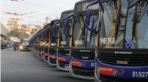 ônibus emtu