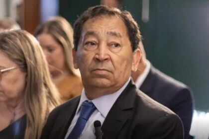 Ex-prefeito ficou surpreso com possível atentado forjado, diz defesa
