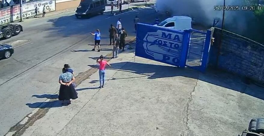 caminhão em chamas